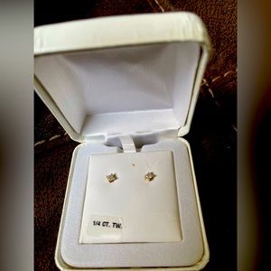 🔥0.25tcw diamond earrings 14k gold earrings🔥